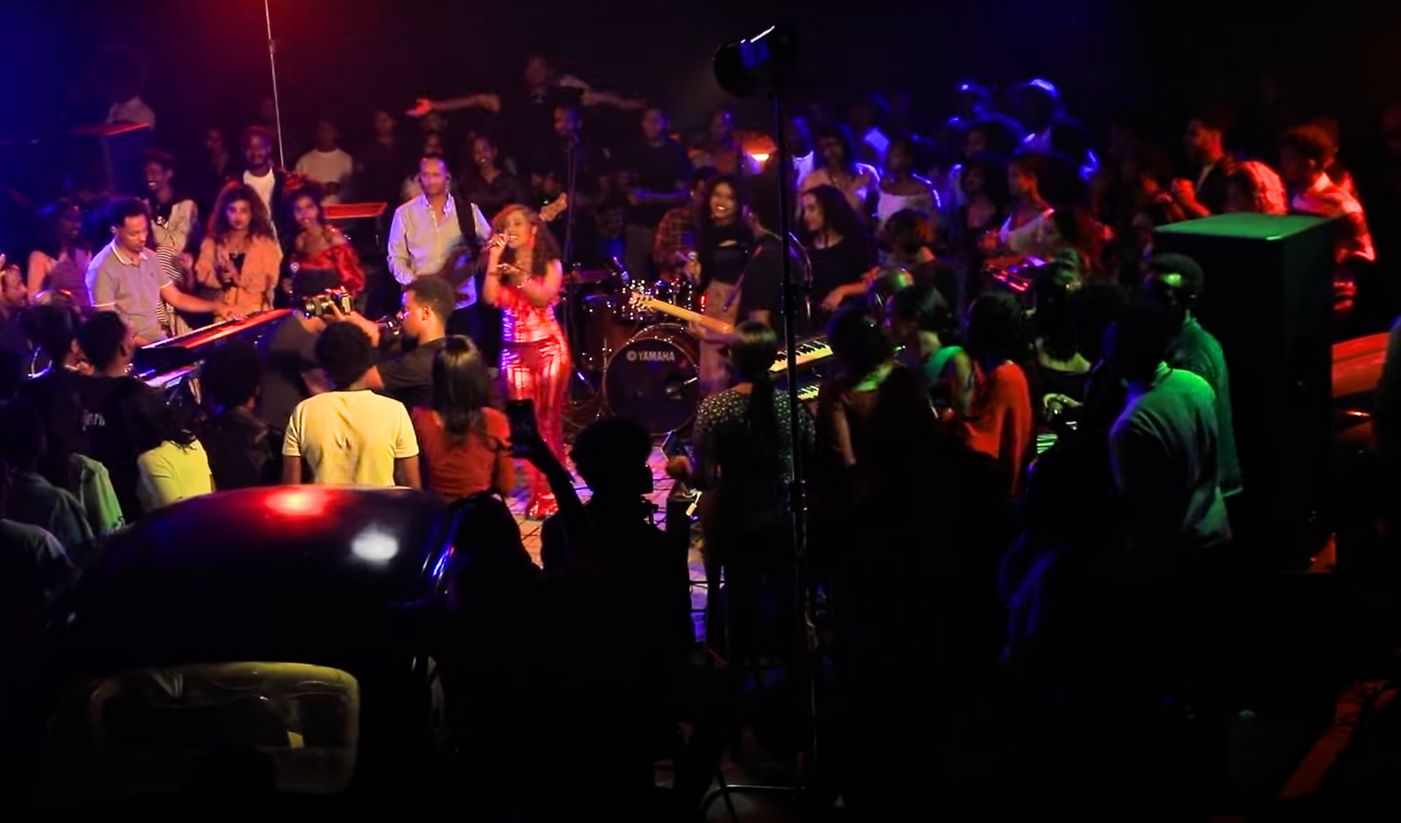 Live Concert Experience